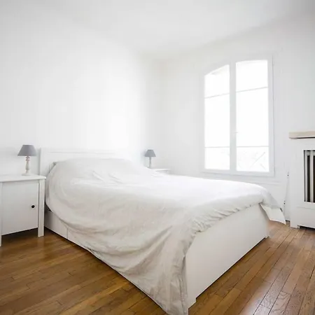 Inside - Rue De Chambery Παρίσι